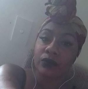 Meet your Posher, Mina